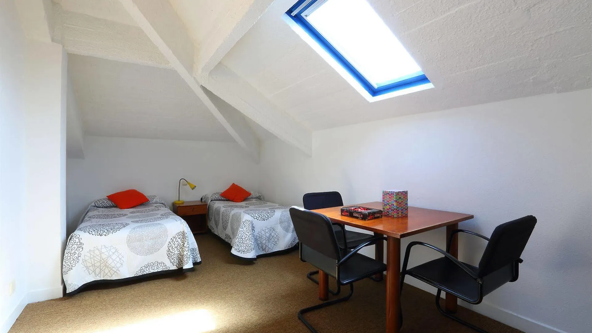 Hotel Record San Sebastián 0*,  Spagna
